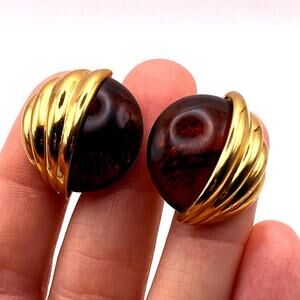 Vintage NAPIER Domed Earrings Gold Ribbed Brown Resin Faux Amber Pierced Clip